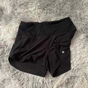 Lululemon speed up short